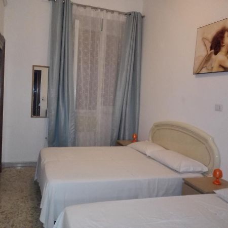 רומא Prince Inn מראה חיצוני תמונה